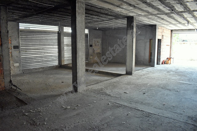 Warehouse for rent near Teodor Keko street in Tirana, Albania.

It is located on the ground floor 